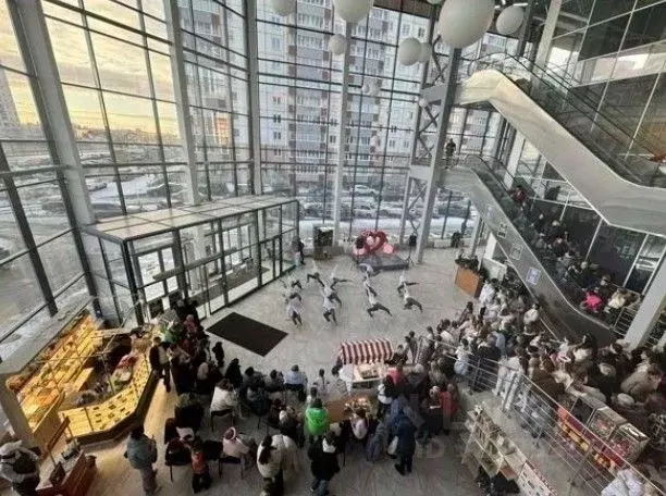 Помещение свободного назначения в Ленинградская область, Тельмана ... - Фото 0