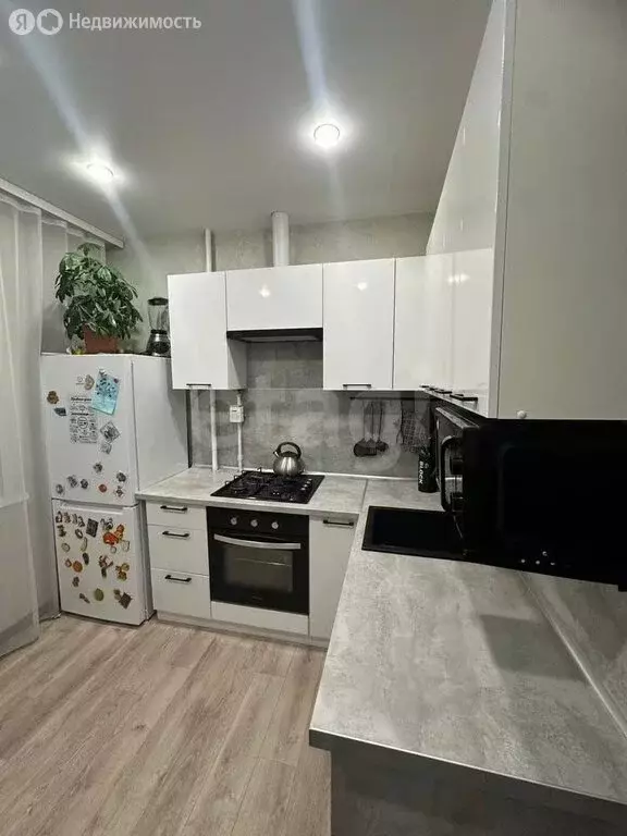 2-комнатная квартира: Омск, 2-я Солнечная улица, 28Б (46.6 м) - Фото 1