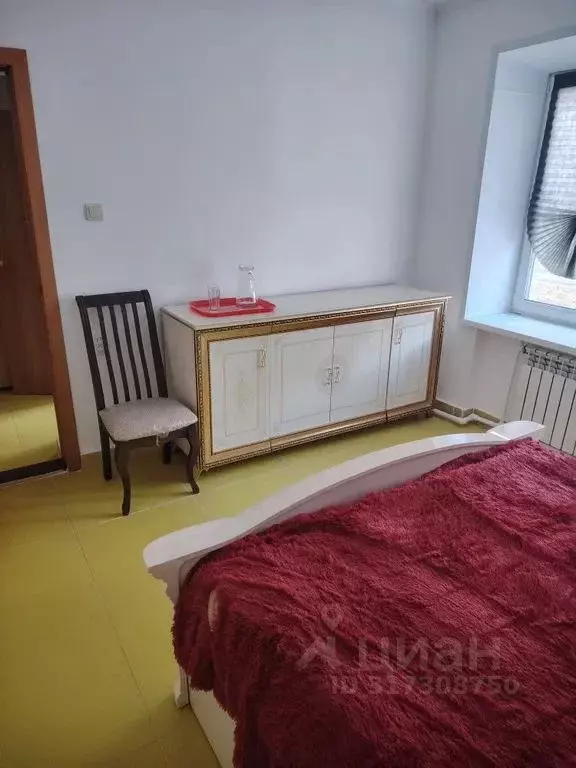 Комната Свердловская область, Талица Ромашковая ул., 1 - Фото 0