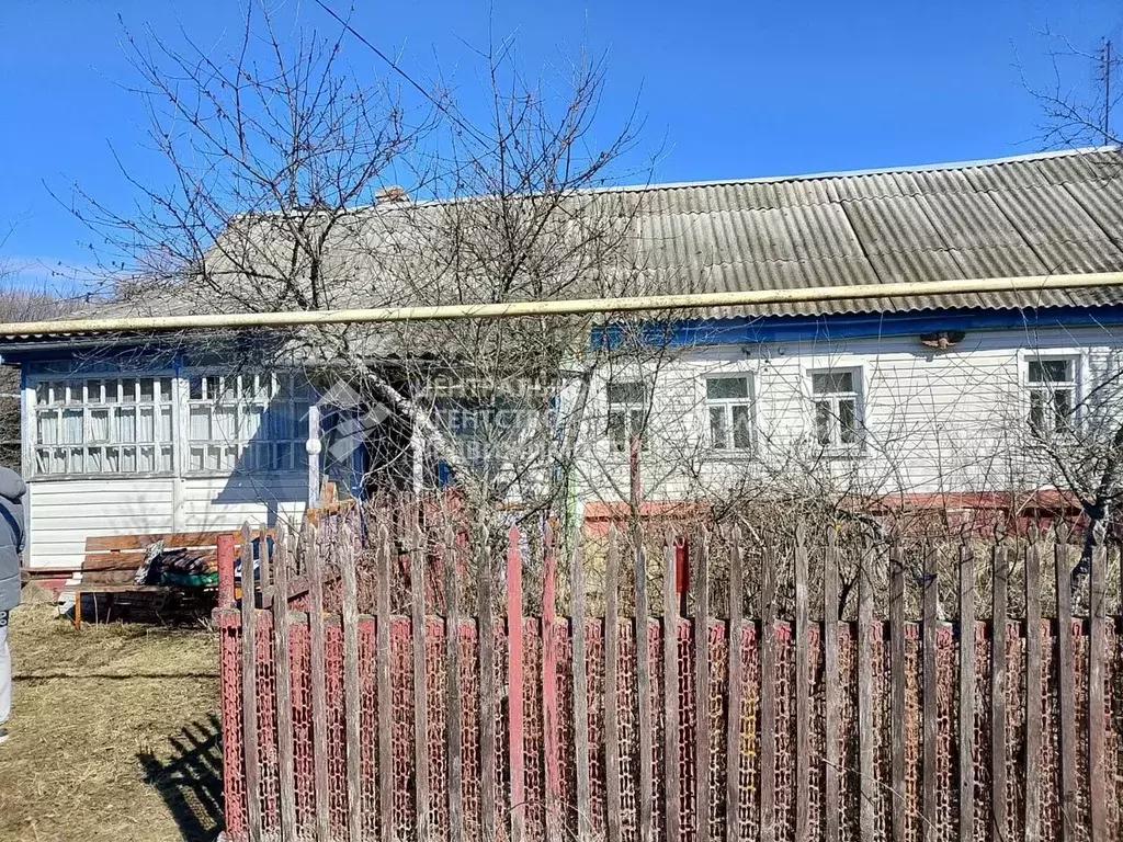 Дом 50,5 м на участке 30 сот. - Фото 0