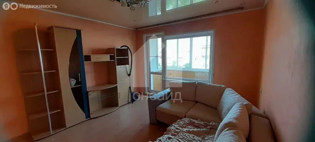 3-комнатная квартира: Улан-Удэ, проспект Строителей, 36 (64 м) - Фото 1