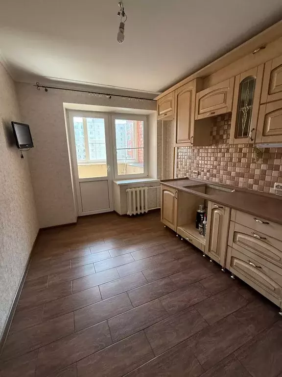 Продаётся 1-к квартира, 54 м - Фото 0