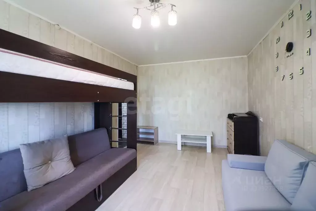 1-к кв. Алтайский край, Барнаул Силикатная ул., 7а (29.0 м) - Фото 1