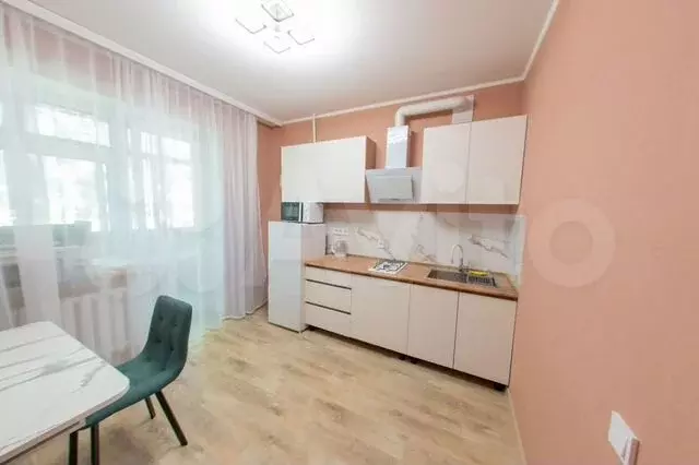 1-к. квартира, 37 м, 3/6 эт. - Фото 0