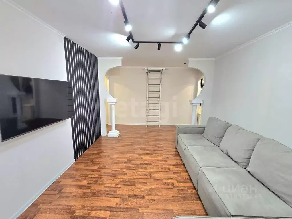 3-к кв. Башкортостан, Стерлитамак Солнечный мкр, ул. Караная Муратова, ... - Фото 2