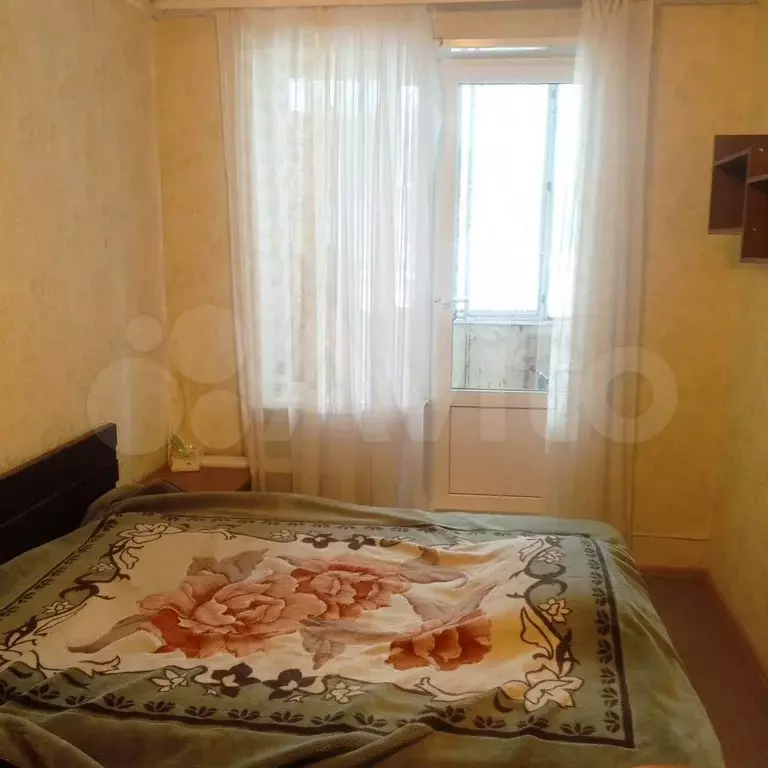 Комната 12 м в 3-к., 1/9 эт. - Фото 0