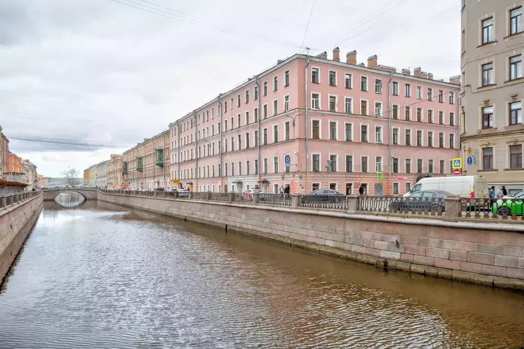 4-к. квартира, 111 м, 2/4 эт. - Фото 1