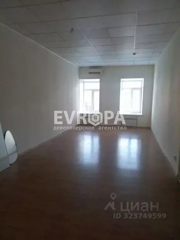 Офис в Ульяновская область, Ульяновск ул. Гончарова, 30 (35 м) - Фото 1