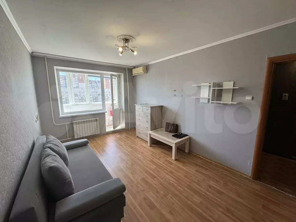 1-к. квартира, 40 м, 9/9 эт. - Фото 0