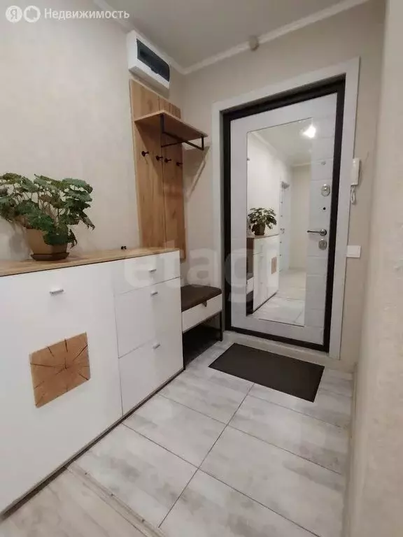 3-комнатная квартира: Миасс, улица Романенко, 4 (81.4 м) - Фото 1