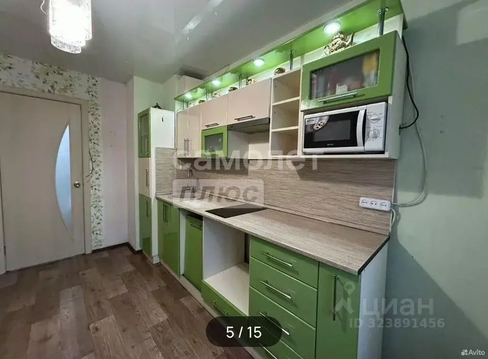 3-к кв. Свердловская область, Артемовский ул. Достоевского, 14А (70.6 ... - Фото 1