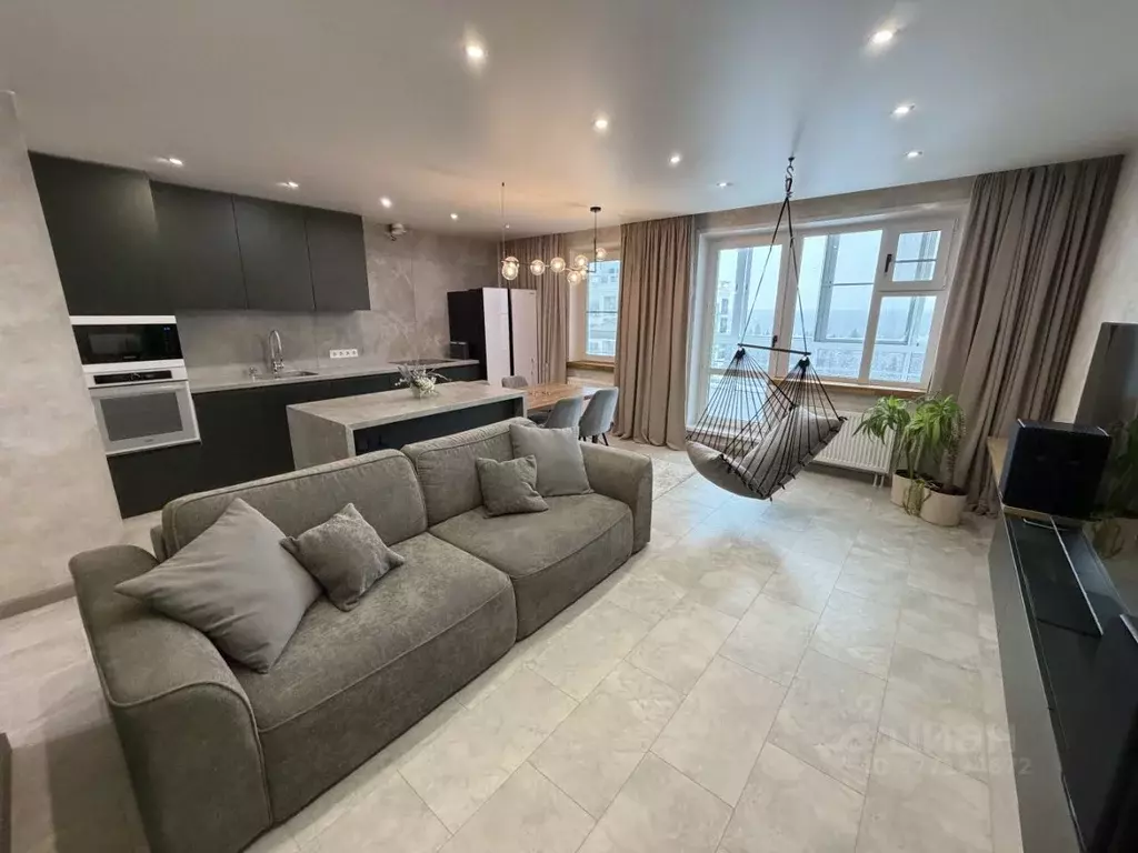 3-к кв. Удмуртия, Ижевск ул. Холмогорова, 111 (85.0 м) - Фото 1