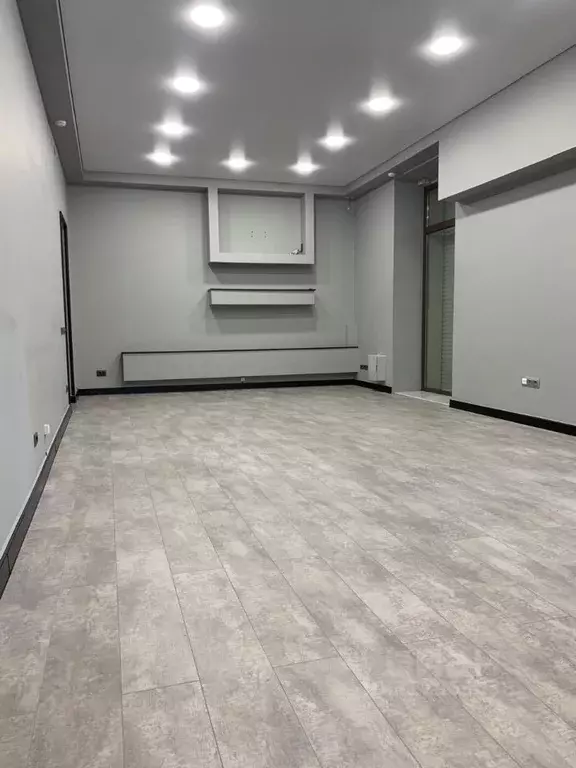 Помещение свободного назначения в Краснодарский край, Туапсе ул. Софьи ... - Фото 1
