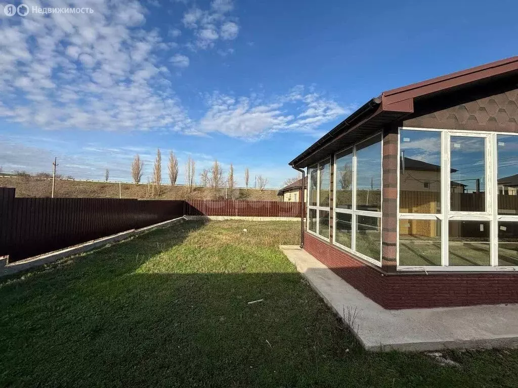 Дом в Чистенское сельское поселение, село Новозбурьевка, Солнечная ... - Фото 2