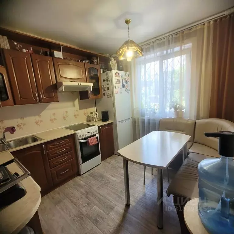 3-к кв. Алтайский край, Бийск Ленинградская ул., 57 (67.5 м) - Фото 1