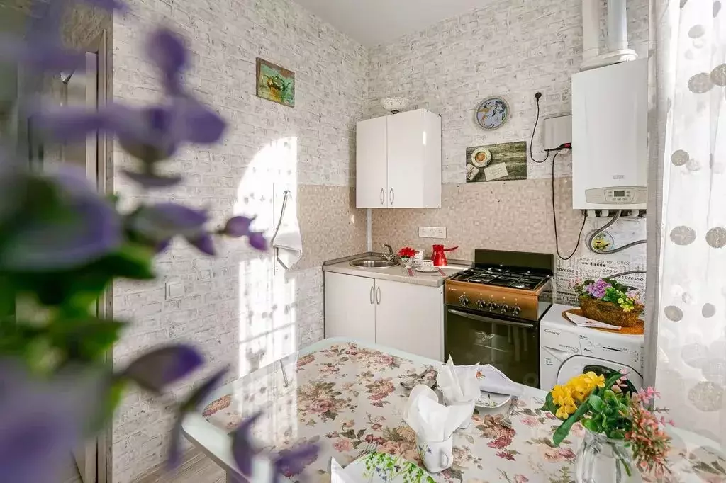 2-к кв. Ставропольский край, Кисловодск Березовская ул., 30 (60.0 м) - Фото 1