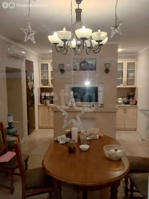 Дом в Новочеркасск, улица Л.З. Нюхарева (341.1 м) - Фото 1