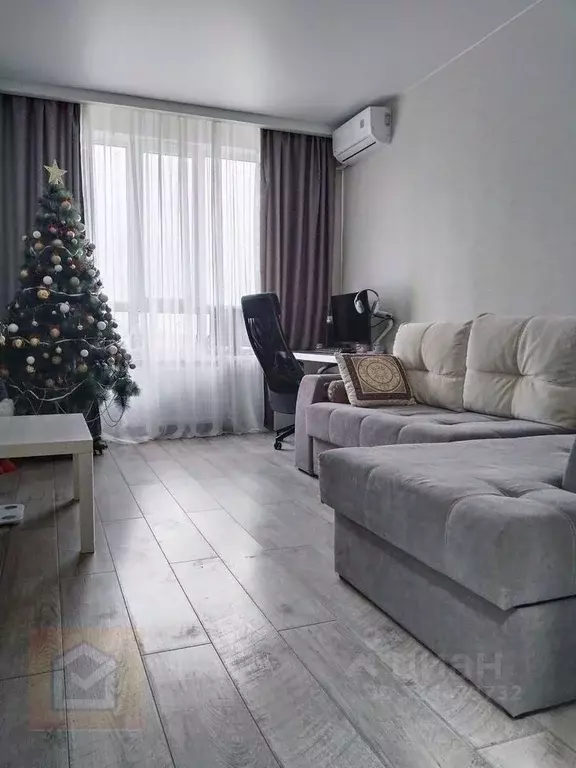 1-к кв. Крым, Симферополь ул. Трубаченко, 14Б (37.4 м) - Фото 1