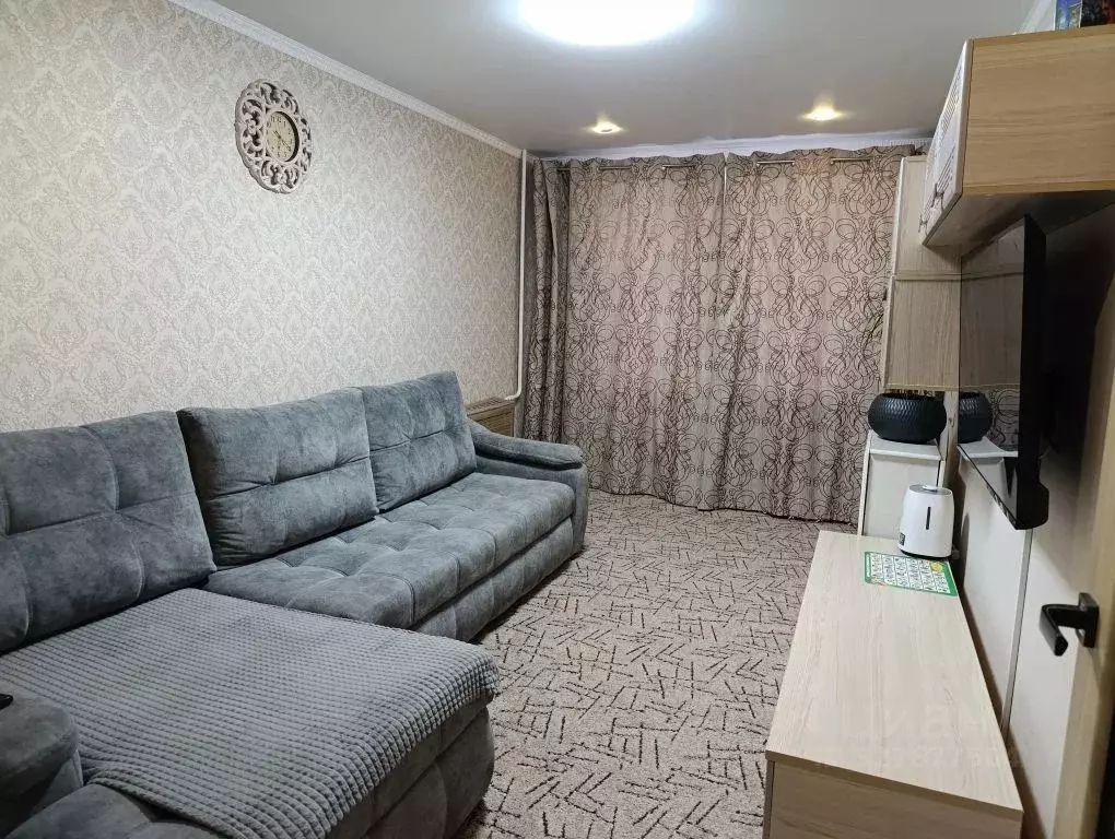 2-к кв. Башкортостан, Октябрьский 34-й мкр, 19 (48.1 м) - Фото 1