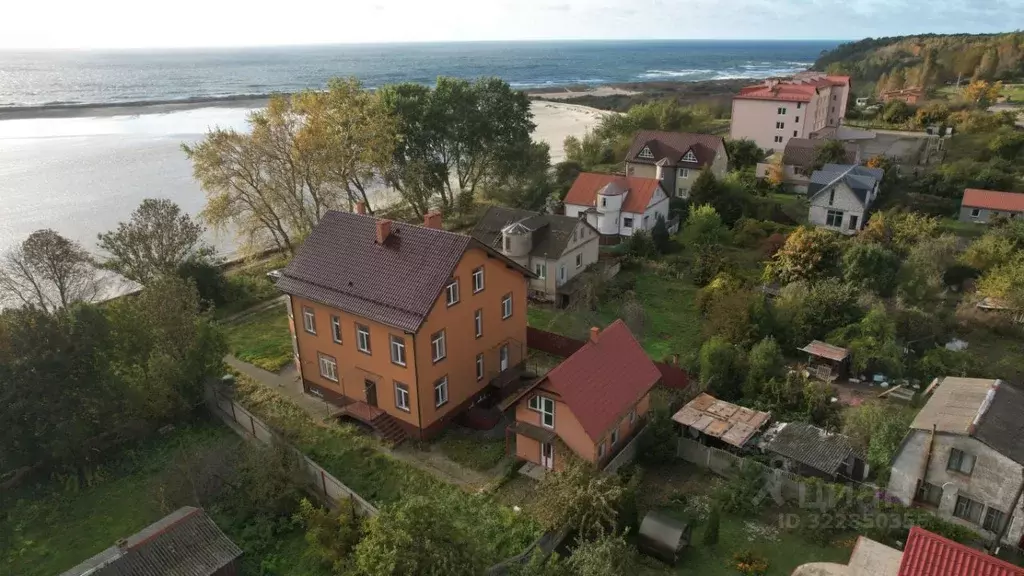 Дом в Калининградская область, Янтарный городской округ, пос. ... - Фото 1