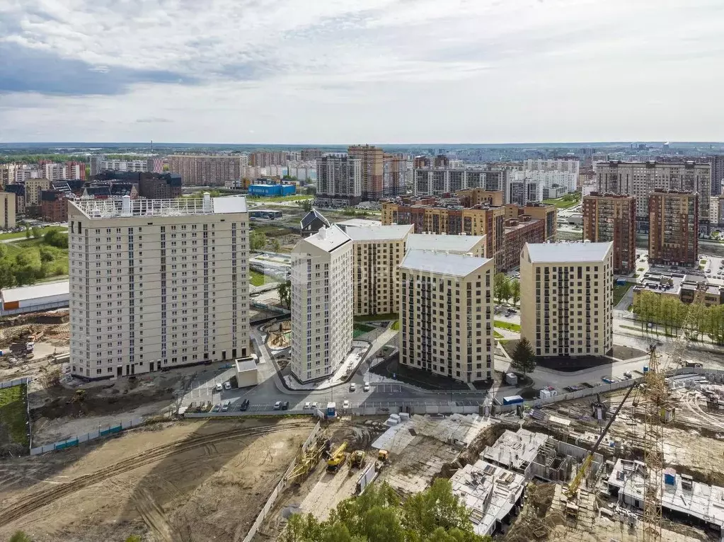 2-к кв. Новосибирская область, Новосибирск ул. Имени генерал-майора ... - Фото 0