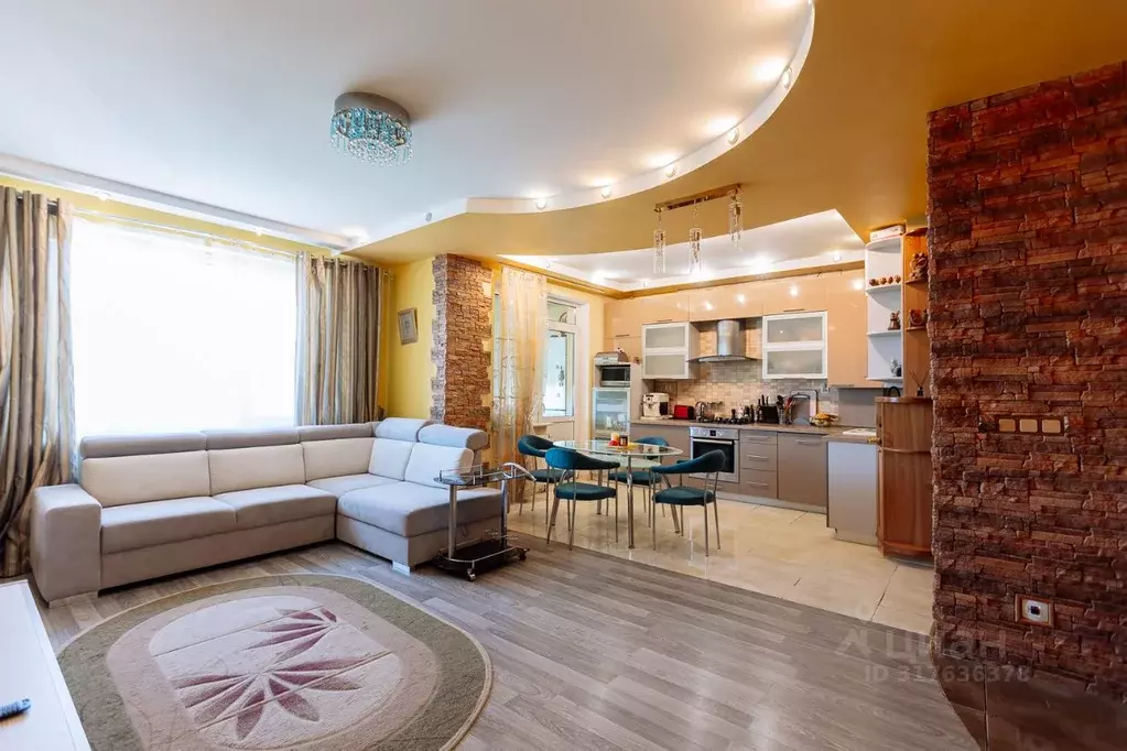 3-к кв. Калининградская область, Калининград ул. Олега Кошевого, 5 ... - Фото 0