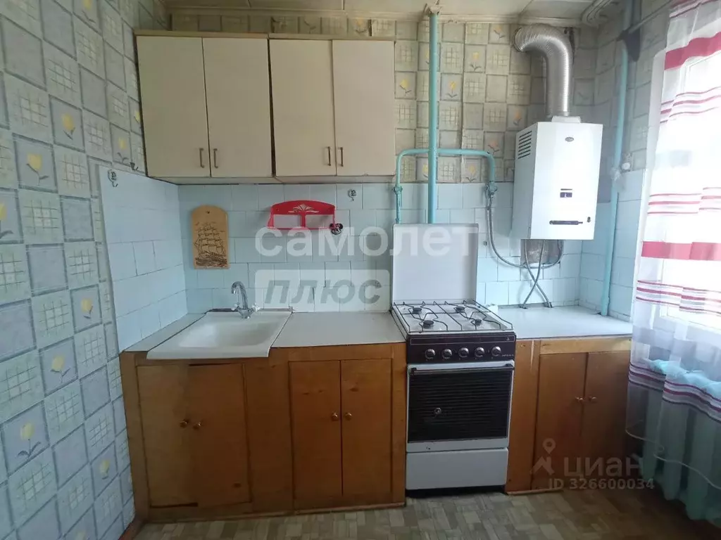 3-к кв. Брянская область, Брянск Почтовый пер., 85 (56.3 м) - Фото 0