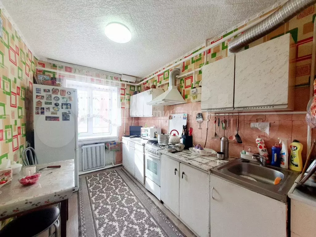 3-к. квартира, 60 м, 1/2 эт. - Фото 0
