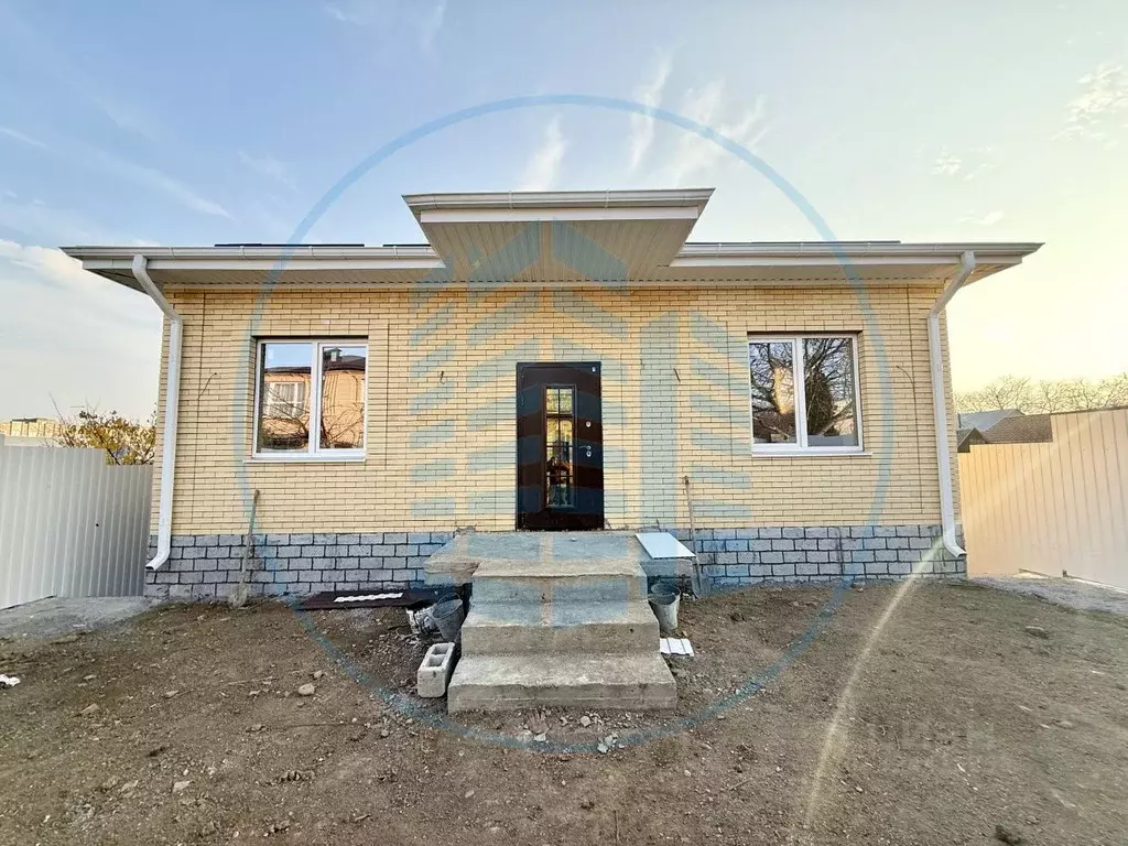 Дом в Ставропольский край, Ессентуки Рабочая ул., 51 (224 м) - Фото 2