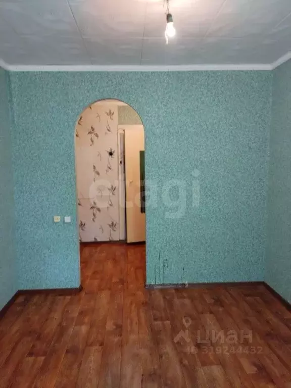 Комната Белгородская область, Губкин ул. Лазарева, 3 (15.3 м) - Фото 1