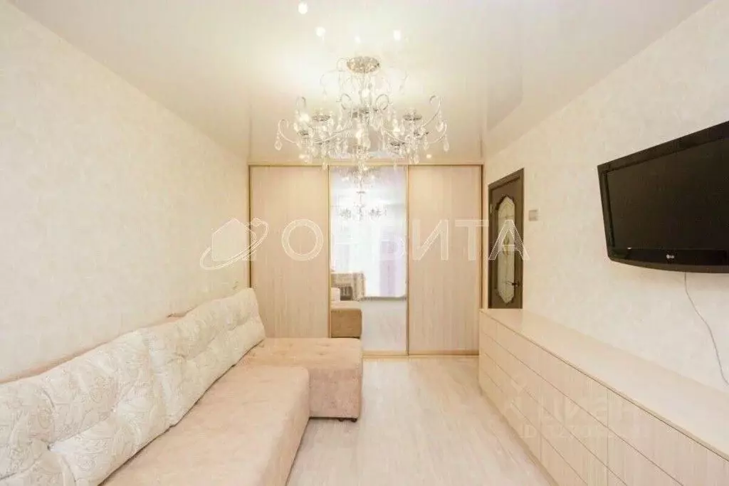 1-к кв. Тюменская область, Тюмень Тульская ул., 5 (30.7 м) - Фото 2