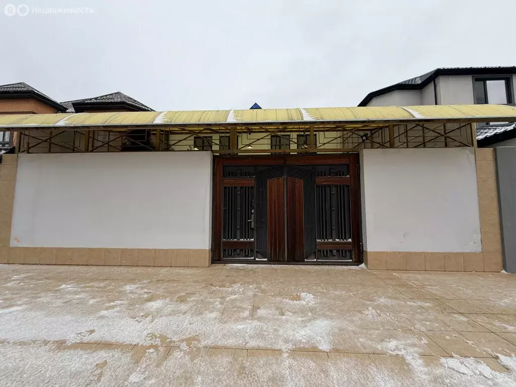 Дом в Махачкала, Какашуринская улица (358 м) - Фото 2