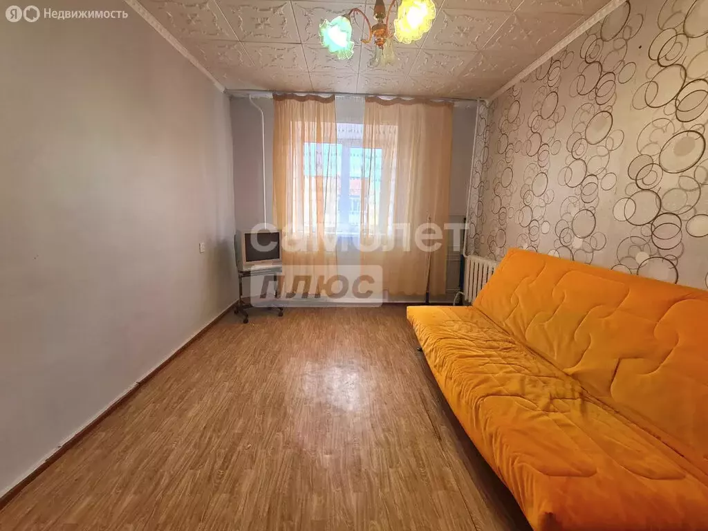 1-комнатная квартира: Октябрьский, 34-й микрорайон, 13 (29.4 м) - Фото 1