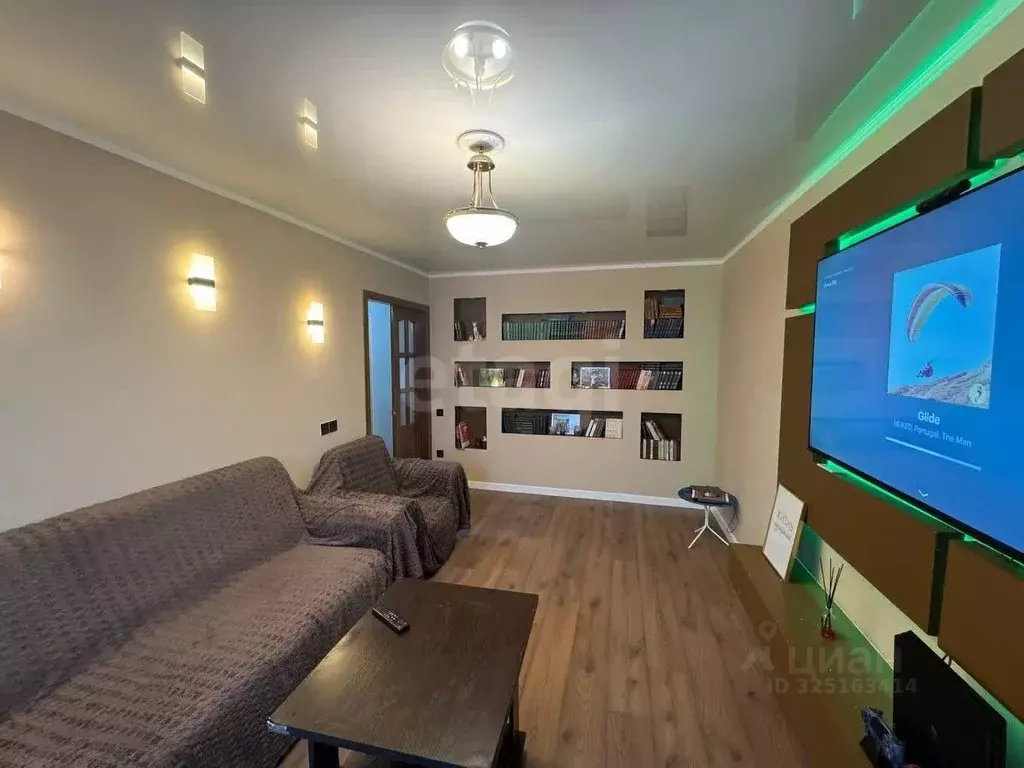 3-к кв. Курская область, Курск Орловская ул., 34 (59.7 м) - Фото 1