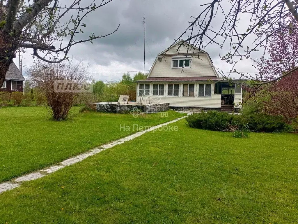 Дом в Московская область, Клин городской округ, д. Елино 28 (110 м) - Фото 0