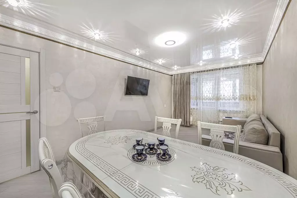 Комната 18 м в 2-к., 2/5 эт. - Фото 0