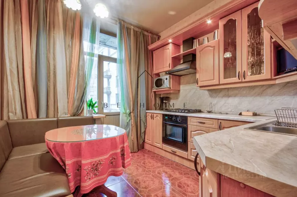 3-к кв. Санкт-Петербург Московский просп., 75 (75.0 м) - Фото 0
