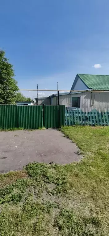 Дом в Омская область, Омский район, Ачаирское с/пос, пос. Речной ул. ... - Фото 1