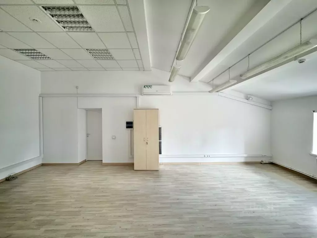 Помещение свободного назначения в Санкт-Петербург Пулковское ш., 30к4 ... - Фото 1