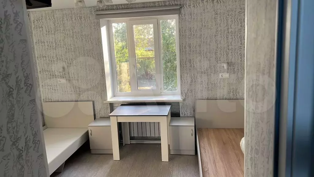 Комната 16 м в 4-к., 1/2 эт. - Фото 0