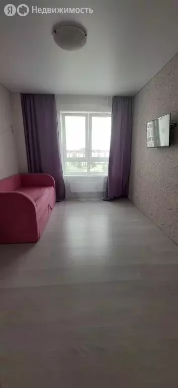 2-комнатная квартира: Тюмень, улица Павла Шарова, 8 (70.4 м) - Фото 2