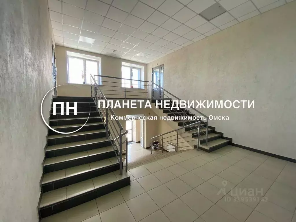 Офис в Омская область, Омск ул. 10 лет Октября, 208А (30 м) - Фото 1