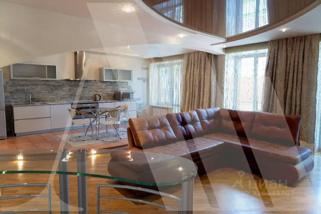 3-к кв. Омская область, Омск ул. Масленникова, 80 (96.0 м) - Фото 1