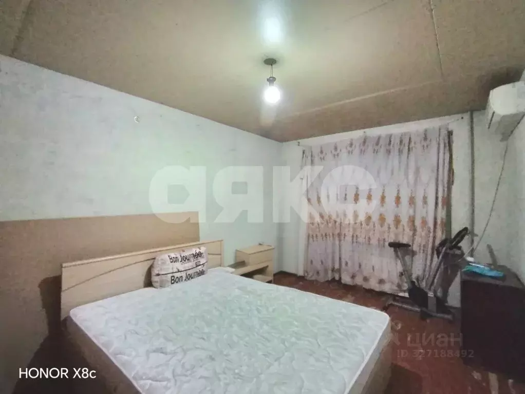 3-к кв. Волгоградская область, Волгоград ул. 64-й Армии, 22Б (64.5 м) - Фото 1