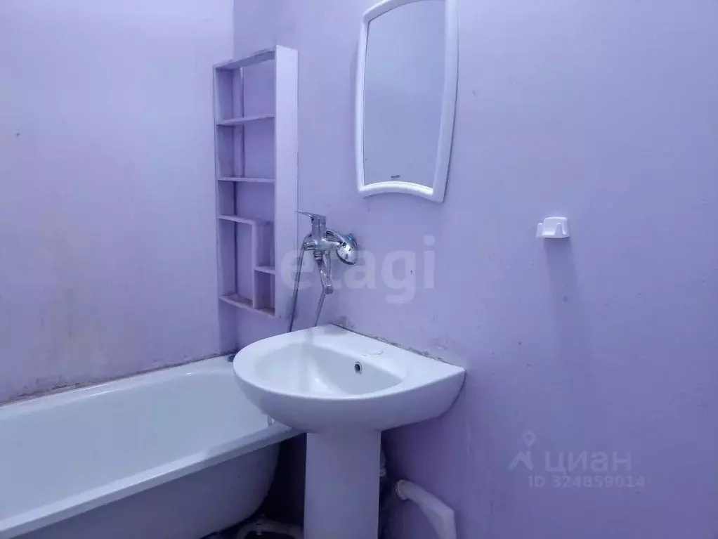 2-к кв. Курская область, Курск просп. Вячеслава Клыкова, 73 (61.2 м) - Фото 2