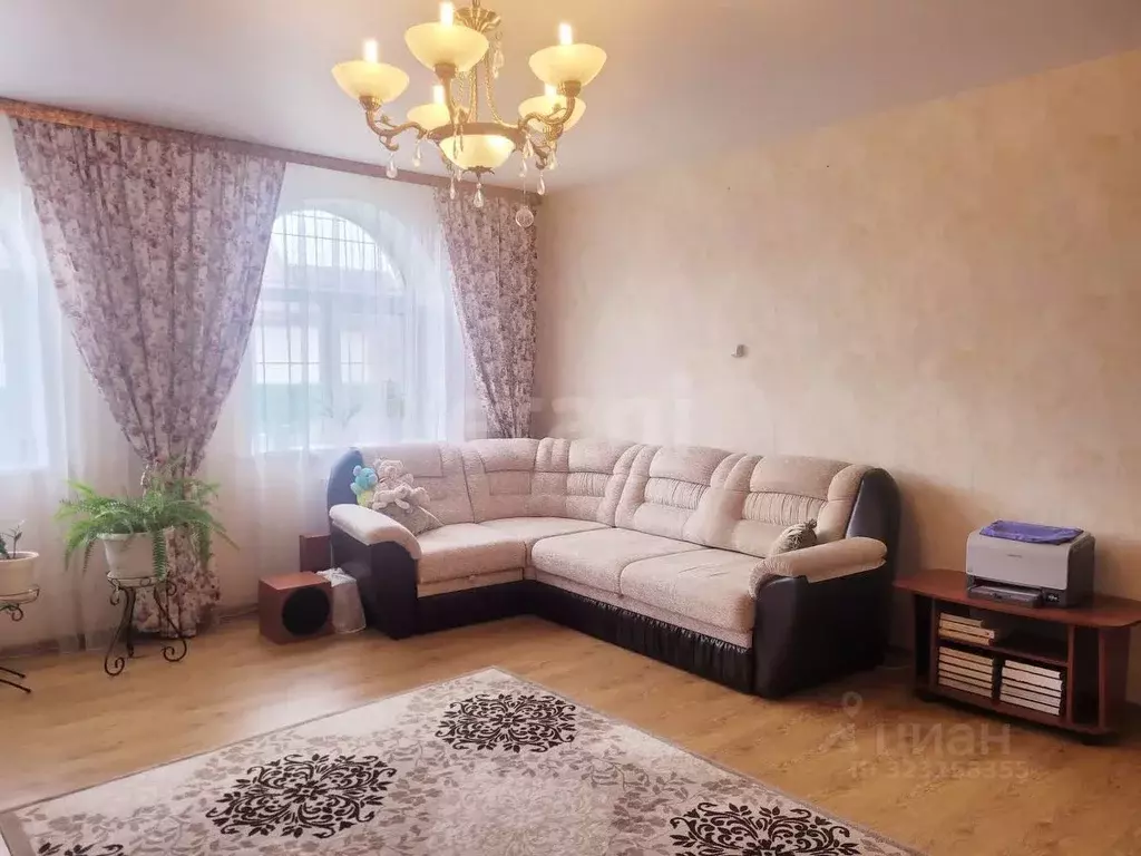 Дом в Тюменская область, Тюмень Энтузиастов мкр, ул. Бирюзовая (254 м) - Фото 1