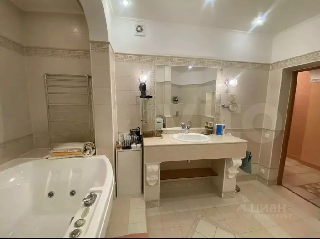 3-к кв. Самарская область, Самара ул. Осипенко, 6а (140.0 м) - Фото 2