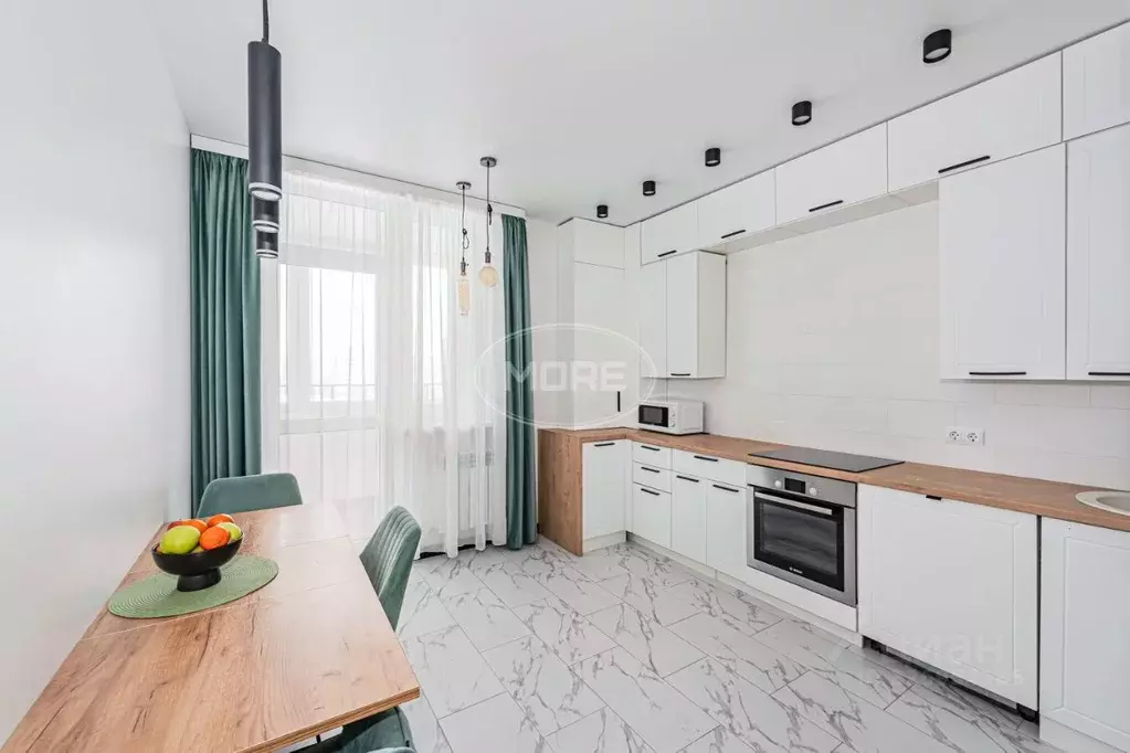 3-к кв. Калининградская область, Калининград проезд Крымский, 2 (82.2 ... - Фото 1