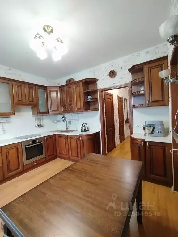 2-к кв. Ленинградская область, Кириши Волховская наб., 44 (64.0 м) - Фото 1