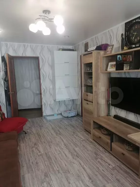 2-к. квартира, 40,5 м, 5/5 эт. - Фото 0